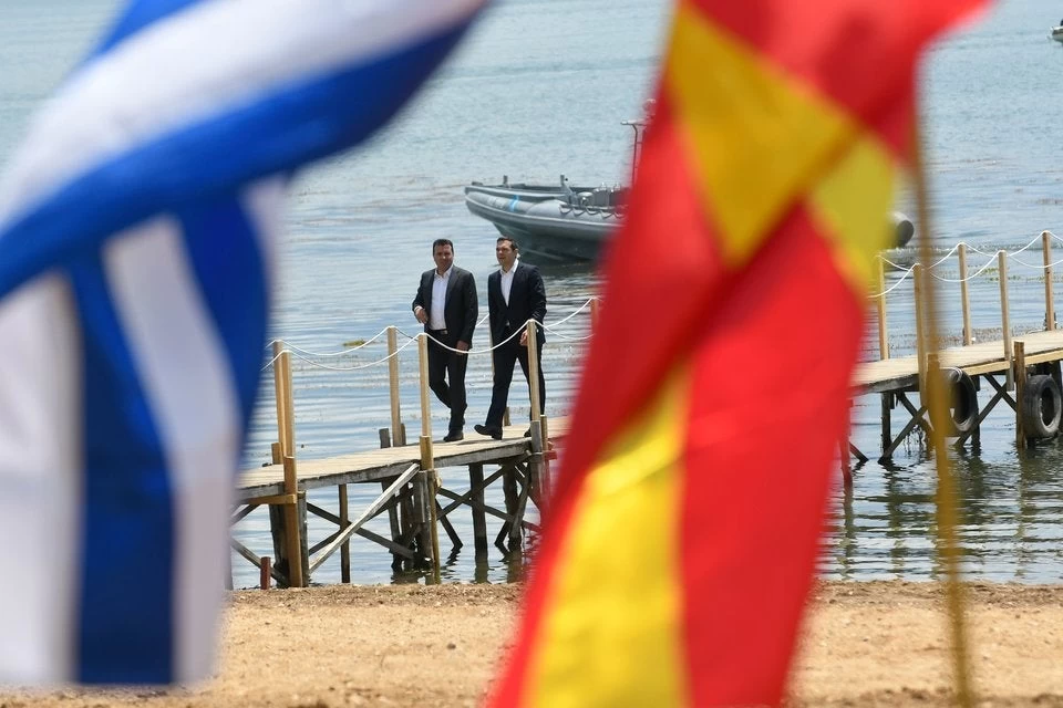 Δημοψήφισμα για τις Πρέσπες ζητά ο καλλιτεχνικός κόσμος – Ανάμεσά τους Μαχαιρίτσας, Παπακωνσταντίνου, Ξαρχάκος και πολλοί άλλοι